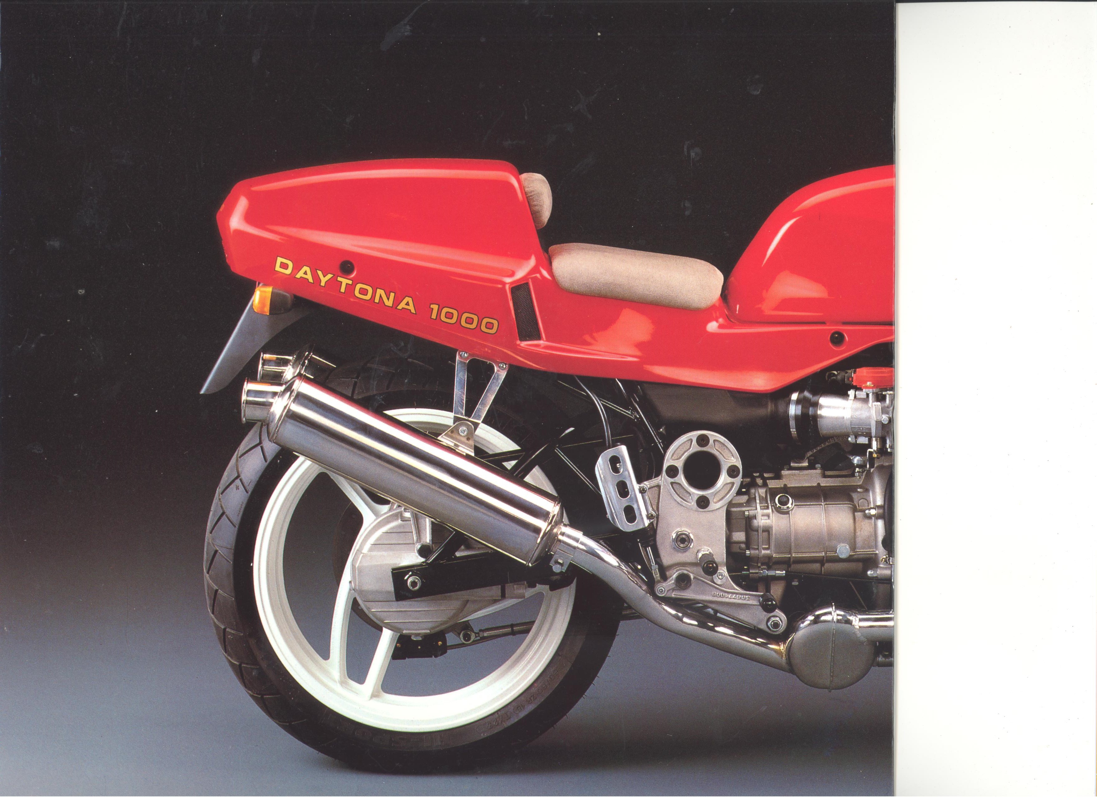 Moto Guzzi factory brochure: Daytona 1000