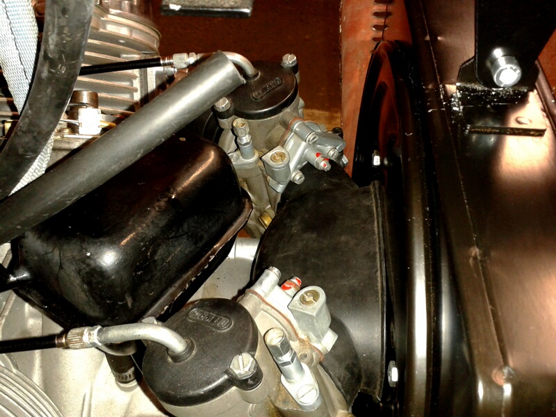 Dellorto PHF 30 carburetor fitment on a Moto Guzzi Ambassador.