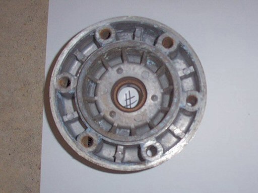 Disc brake hub flange / bearing carrier / disc carrier (disc side) for Moto Guzzi 850 GT, 850 GT California, Eldorado, and 850 California Police motorcycles fitted with a disc front brake.