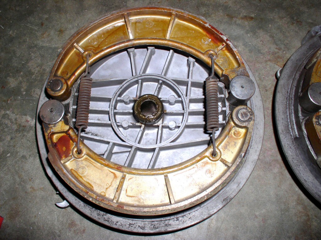 Moto Guzzi four leading shoe front brake used on late V700, Eldorado, and 850GT models.