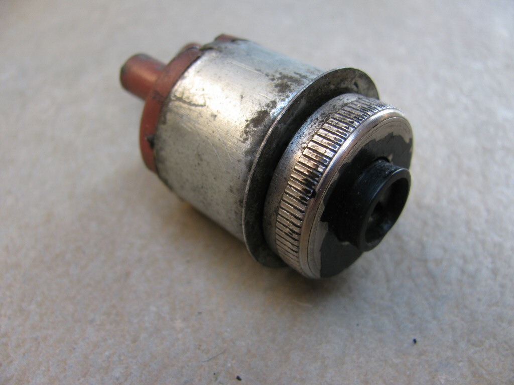 Ignition switch used on the Moto Guzzi Le Mans (MG# 17735350).