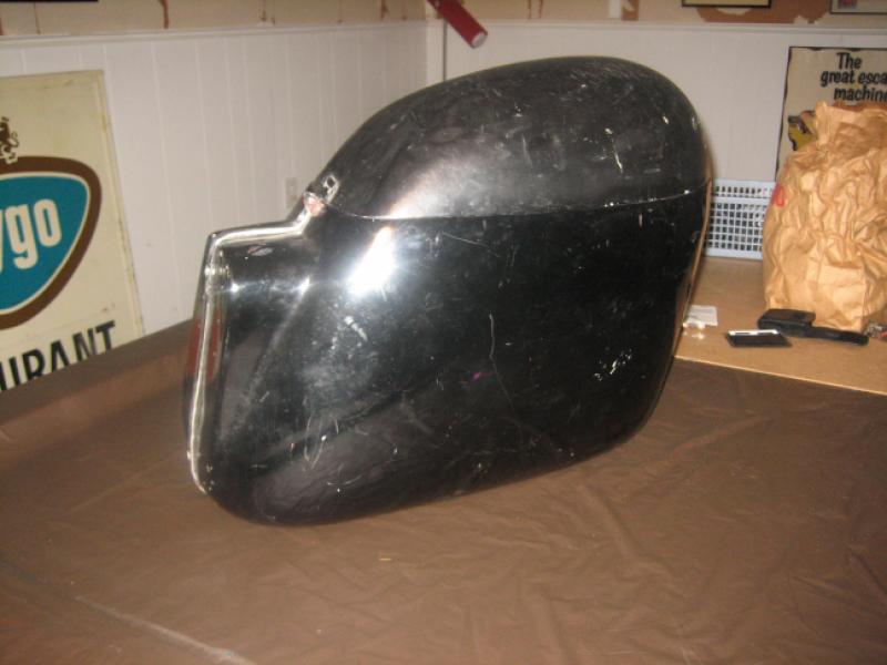 DB saddlebags with the rare round-top lids.