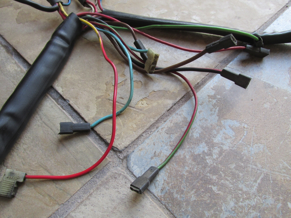 Main harness for Moto Guzzi 1000 SP and Le Man CX 100 models with non-printed circuit board instrument panel.
