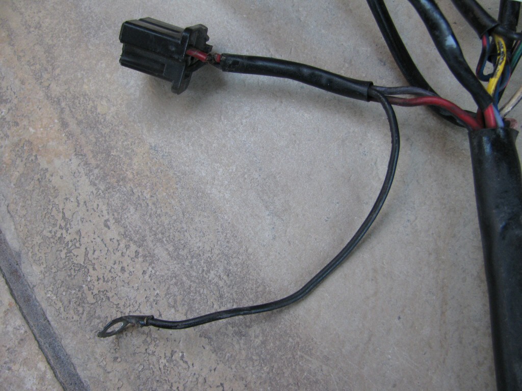 Main harness for the Moto Guzzi Le Mans (series 2, MG# 14747151).