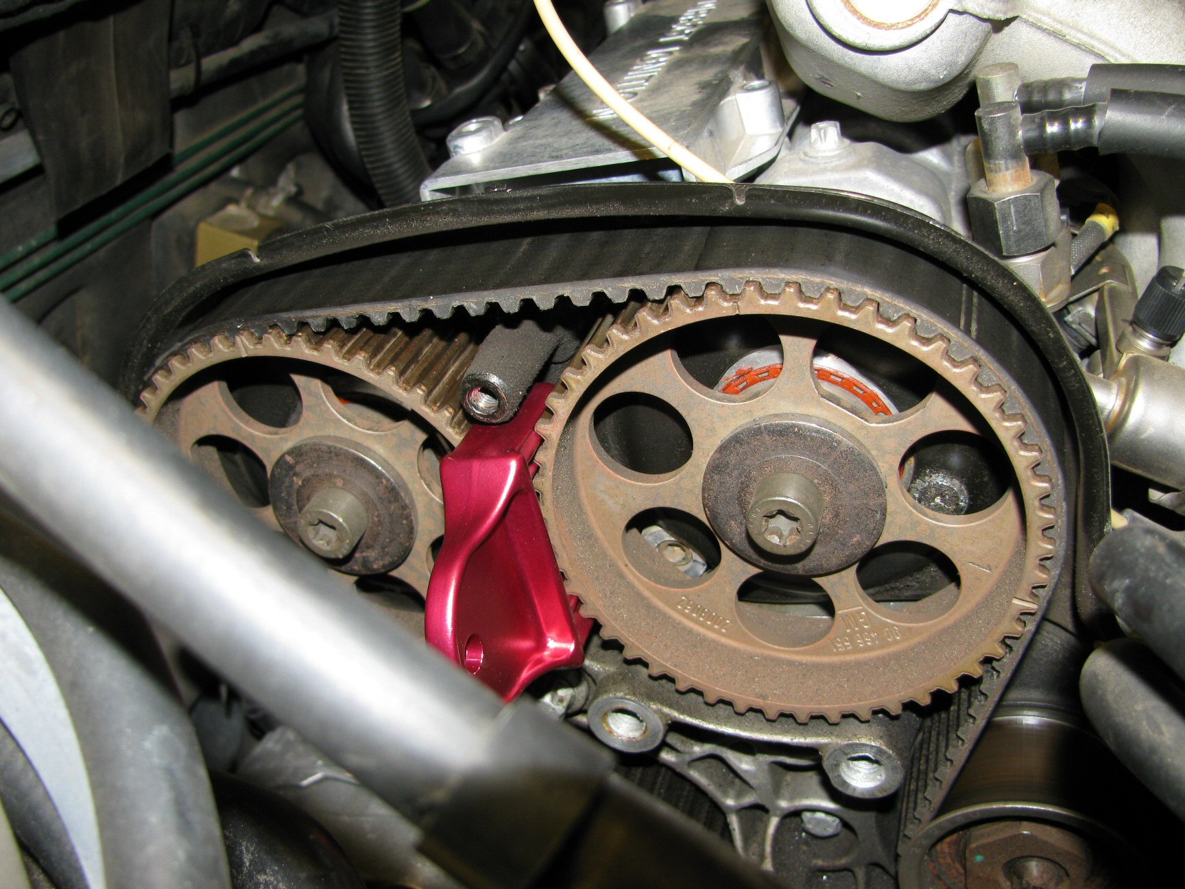 Camshaft pulleys 1 (left) and 2 (right).