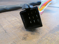 9-pin connection to K&S left handlebar switches.