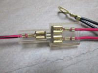 Connection/splitter to each horn and the ground wire.