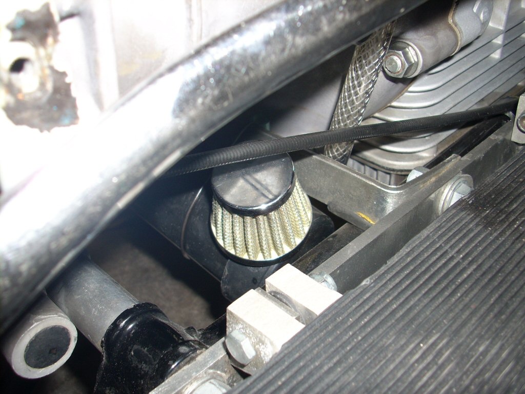 Bunn Breather installed on a Moto Guzzi Eldorado.