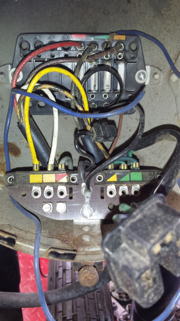 Early V700 fuse block and distribution panel.