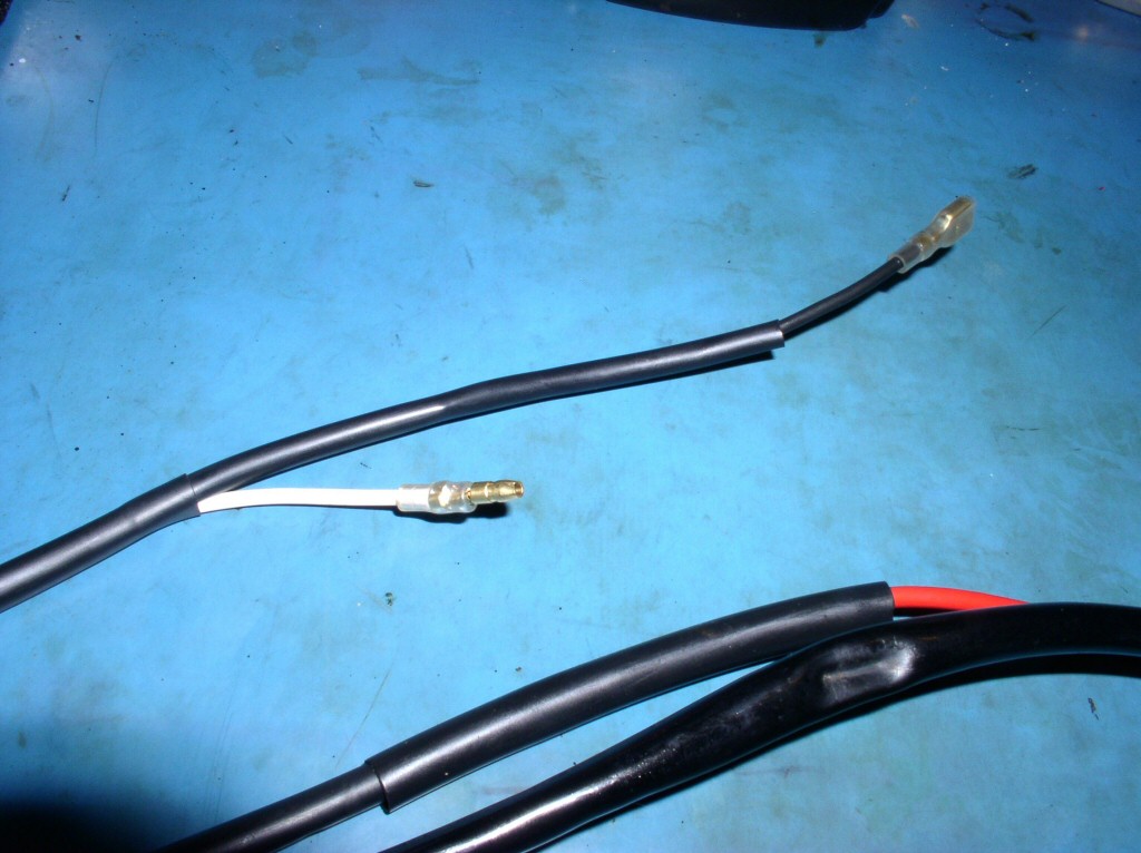 Moto Guzzi wiring modification to support Euro Motoelectrics' EnDuraLast 450 watt Charging System Kit