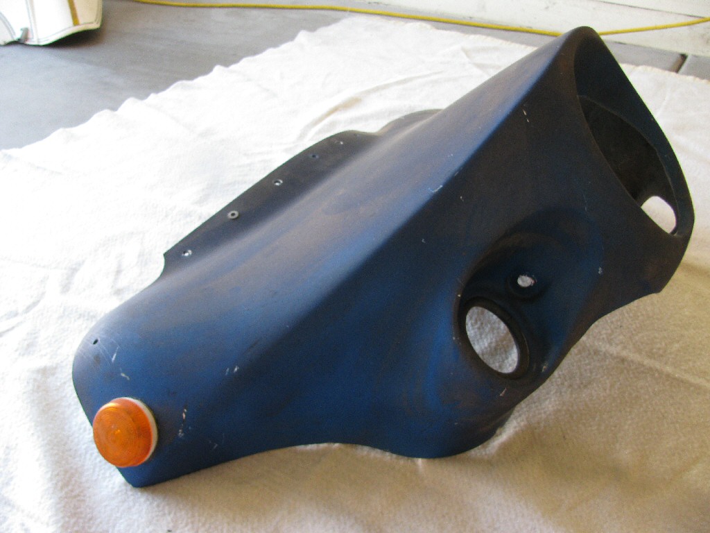 Wixom Ranger fairing commonly fit to Moto Guzzi V700, V7 Special, Ambassador, 850 GT, 850 GT California, Eldorado, 850 California Police models.