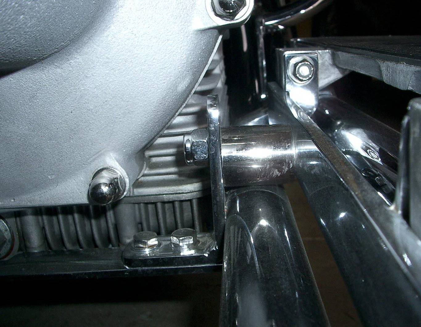 You can see on mine the cam type of mounting where I can turn the round offset hole cam to lift or lower the boards.