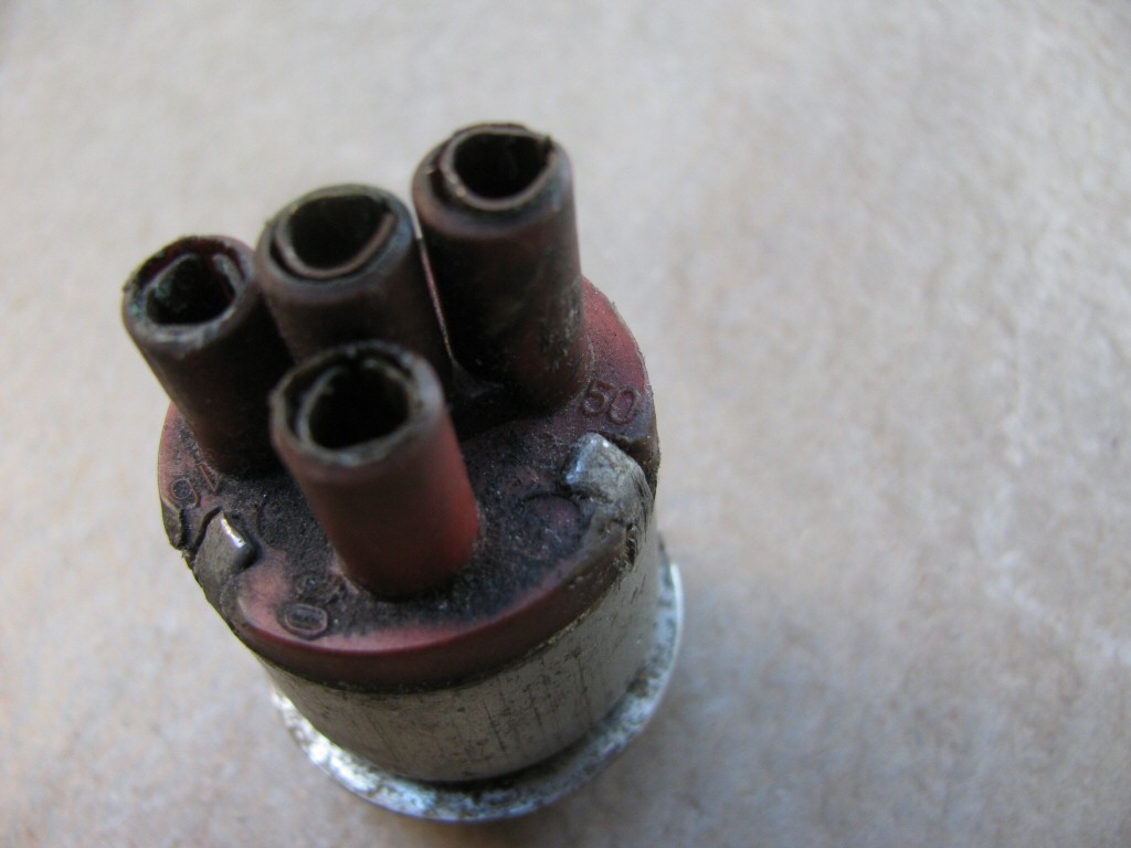 Ignition switch used on the Moto Guzzi Le Mans (MG# 17735350).