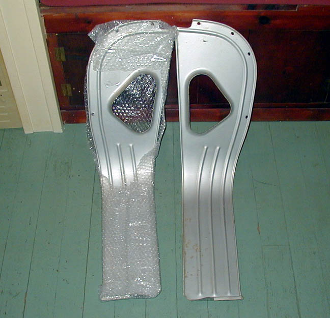 Leg shields as originally fitted to the Moto Guzzi V700.