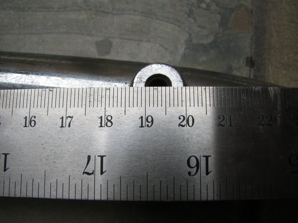 Right side crash bar; ~193 mm measurement.