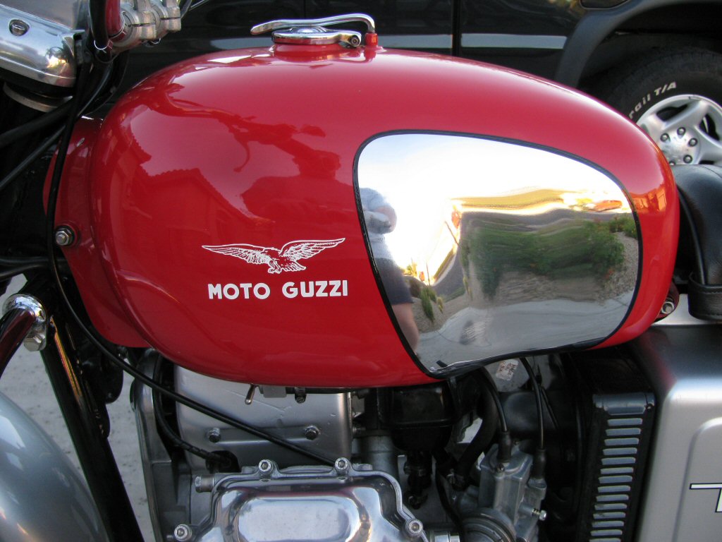 Robert Scharf's Moto Guzzi V700.