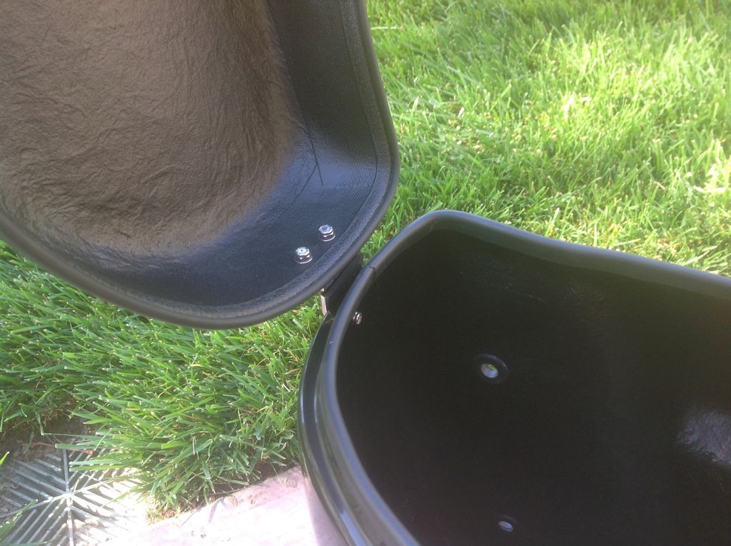 Weatherstrip/gaskets used on Dan Brown (DB) saddlebags.