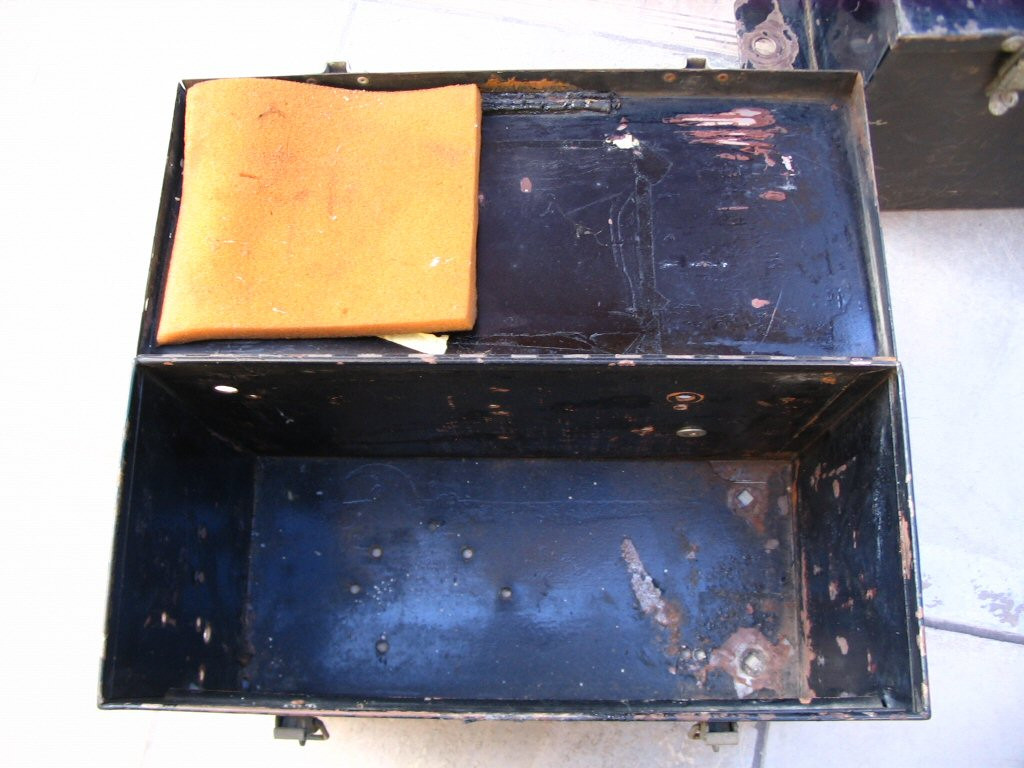 Left saddlebag: Inside lid. LAPD saddlebags as used on Police versions of the Moto Guzzi V700, Ambassador, and Eldorado
