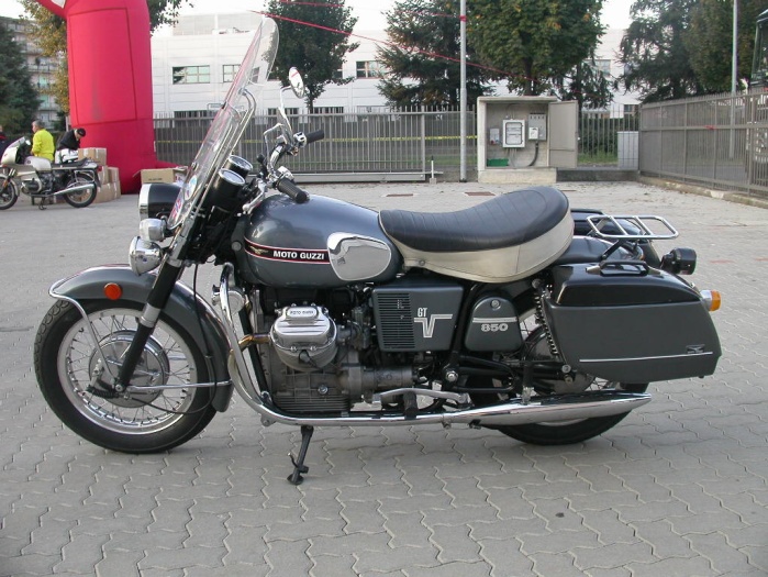 Stucchi saddlebags modeled after the original Moto Guzzi saddlebags (larger).