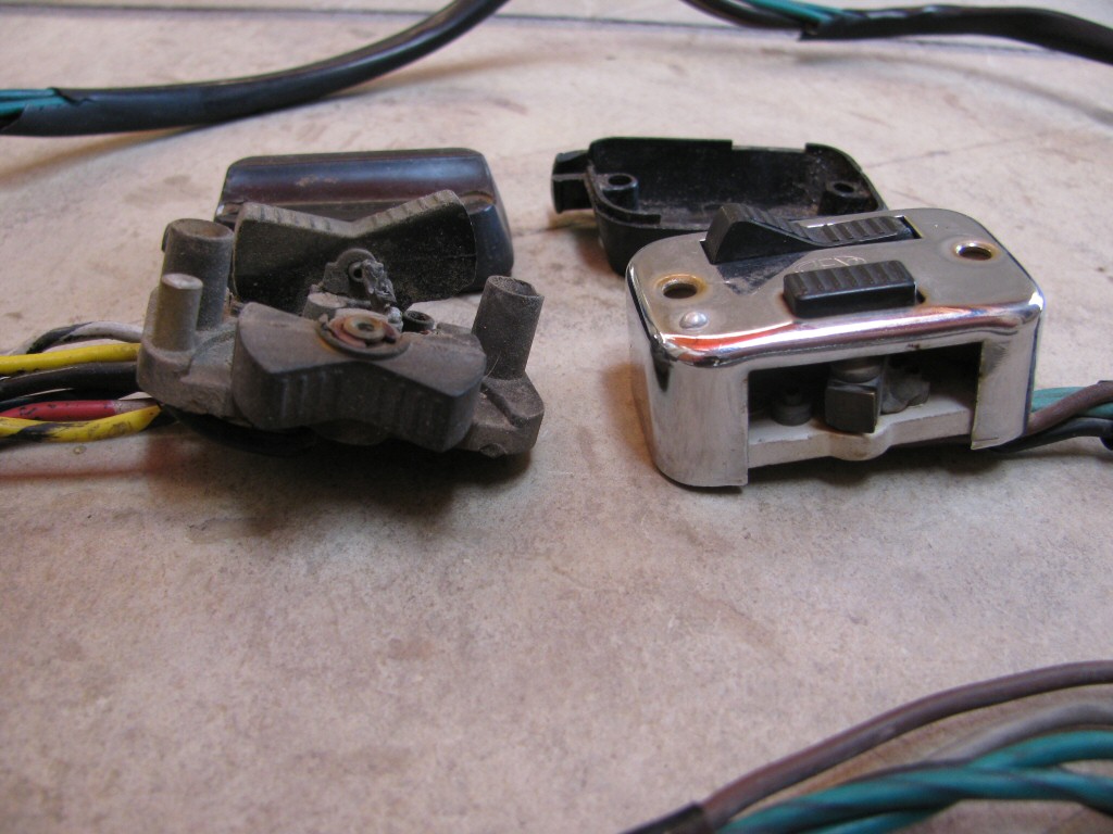 Left handlebar switch for actuating the parking lights, low and high beam headlights, and horn (MG# 12746001). Also shown is both sides of the plastic piece that fits between the switch and the clutch lever perch.