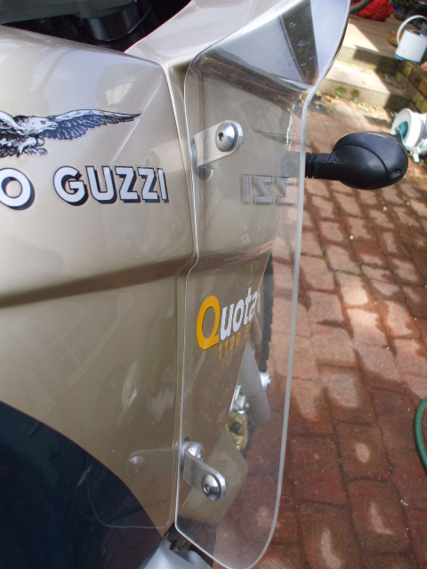 Installing Gustafsson Plastics tank wings on a Moto Guzzi Quota 1100 ES.