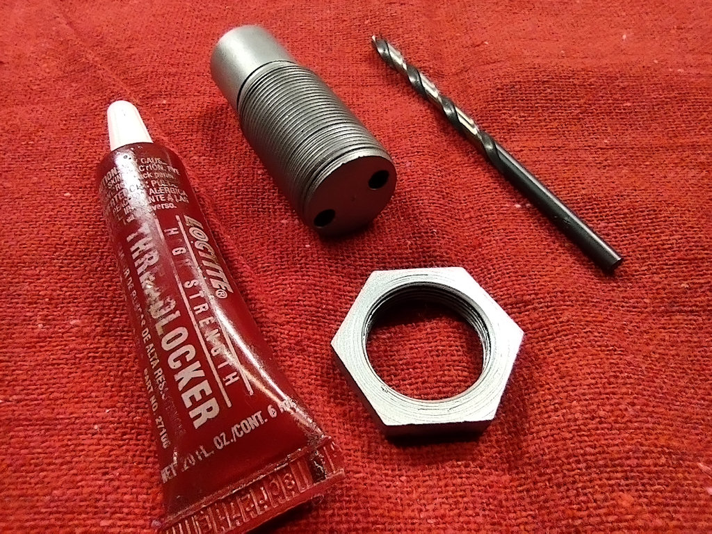 Alternative tool for adjusting the swing arm spindles.