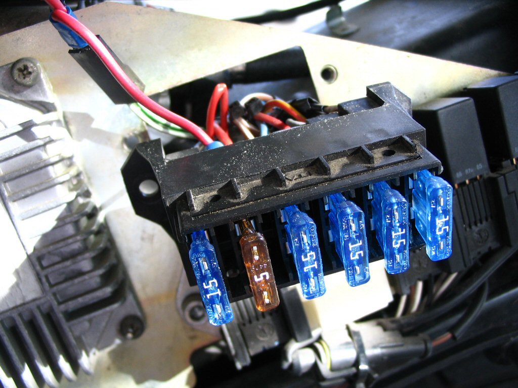 Transil diode installation on a Moto Guzzi Quota 1100 ES.