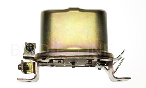 Aftermarket voltage regulator to fit Moto Guzzi V700, V7 Special, Ambassador, 850 GT, 850 GT California, Eldorado, 850 California Police models; part number R582P.