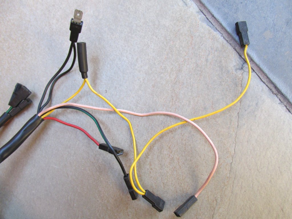 Dash wiring for a Moto Guzzi Le Mans III (MG# 28747250).