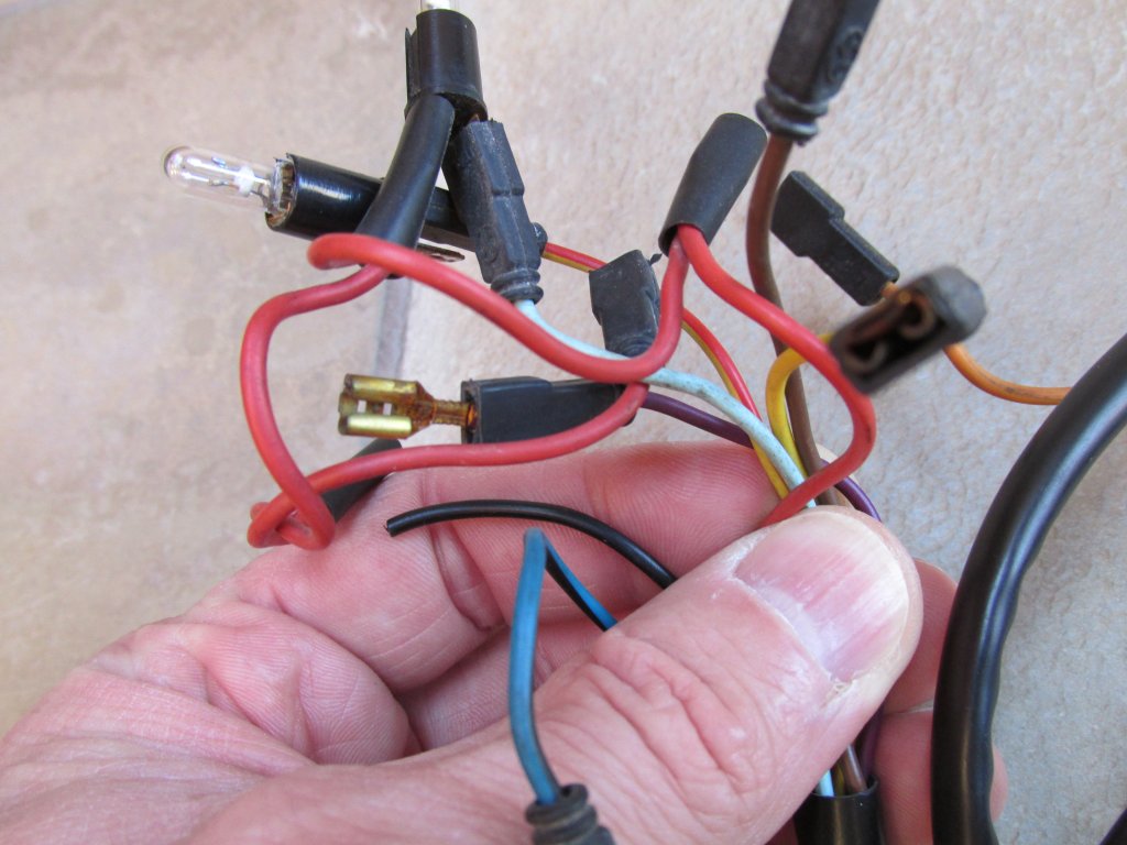 Dash wiring for a Moto Guzzi Le Mans III (MG# 28747250).